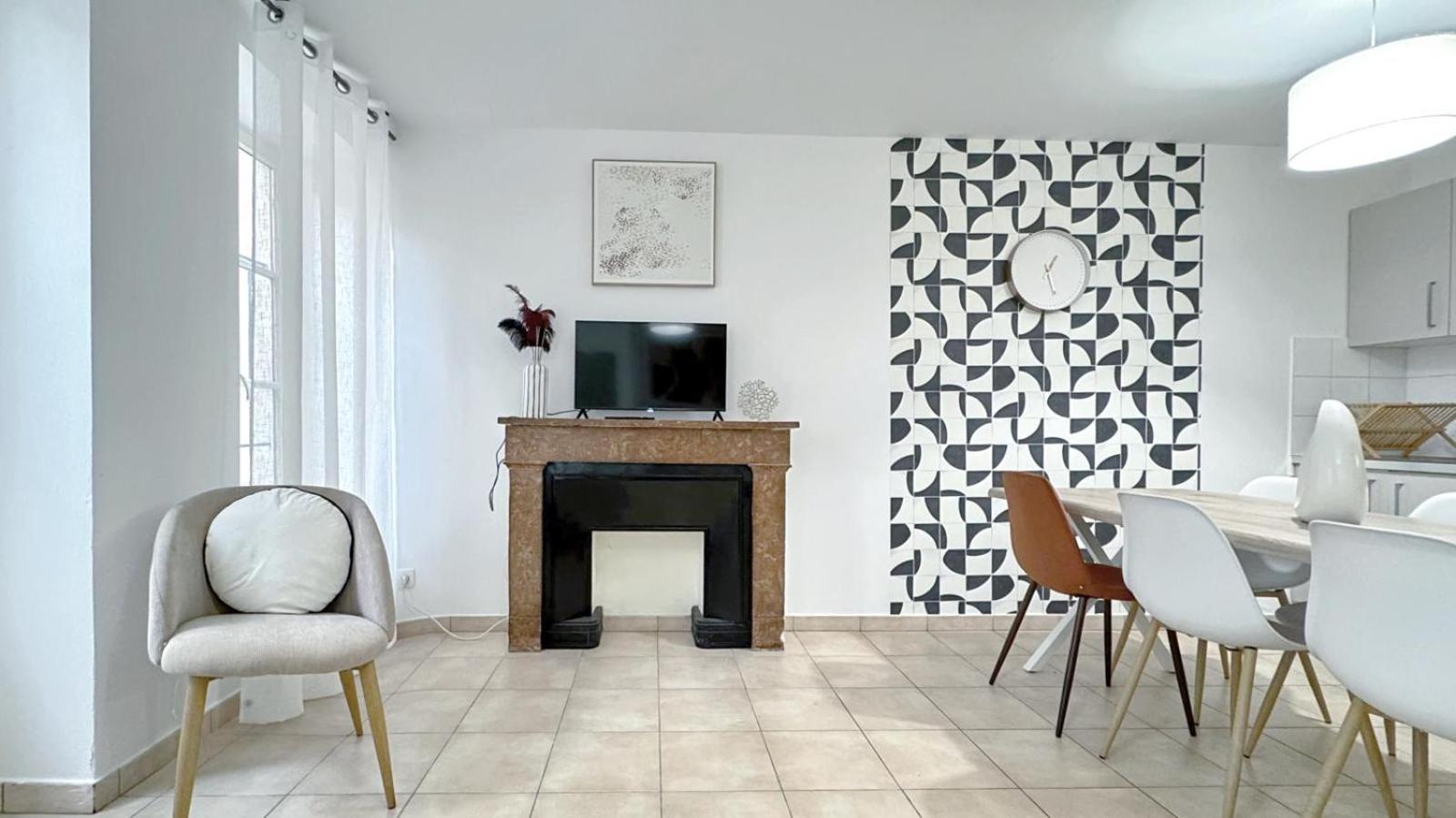 Suite Zelie Lyon Exterior foto